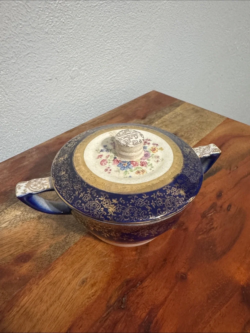 Vintage Salem Century Cobalt Blue Sugar Bowl 23K Gold Filigree Fine China w Lid